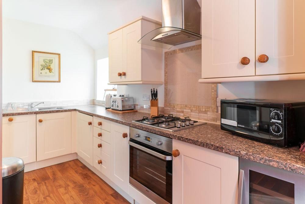 Апартаменты Holyland House - Greenacres Estates *