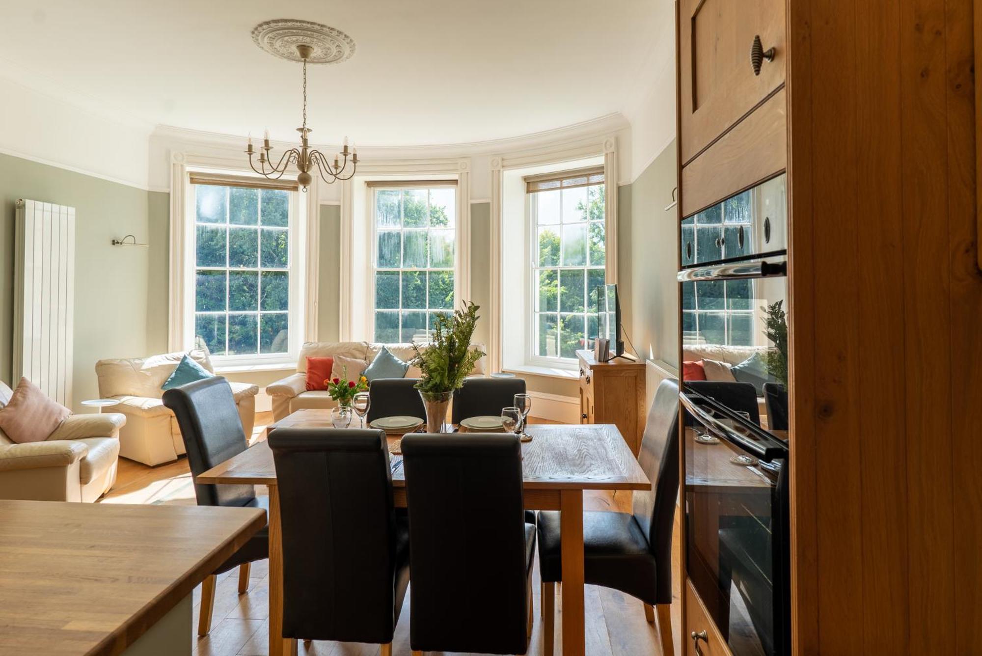 Holyland House - Greenacres Estates Апартаменты Lamphey